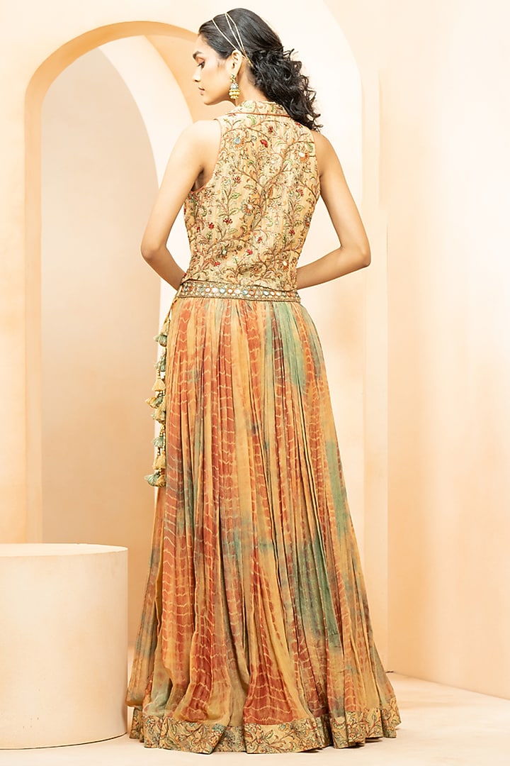 Multi-Colored Shimmer Fabric Bandhani Dye & Kalamkari Printed Skirt Set by Studio Bagechaa at Pernia's Pop Up Shop
