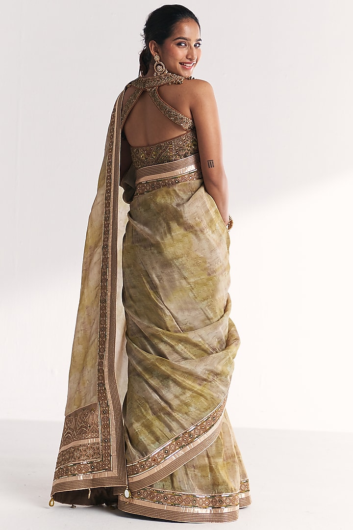 Green Tissue Hand Embroidered Wedding Saree Set by Studio Bagechaa at Pernia's Pop Up Shop
