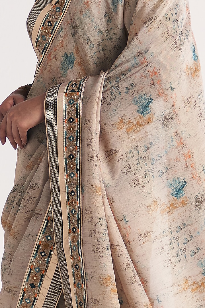 Blue Tissue Hand Embroidered Wedding Saree Set by Studio Bagechaa at Pernia's Pop Up Shop