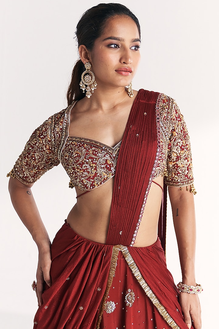 Maroon Crepe & Chiffon Hand Embroidered Draped Reception Saree Set by Studio Bagechaa at Pernia's Pop Up Shop