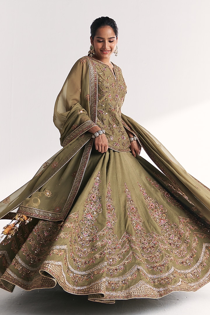 Green Raw Silk & Dola Silk Embroidered Bridal Lehenga Set by Studio Bagechaa at Pernia's Pop Up Shop