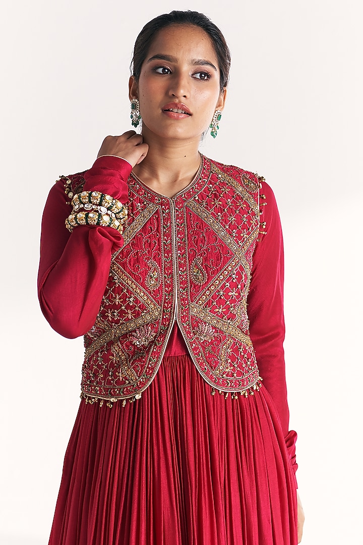 Magenta Pink Dola Silk Wedding Anarkali Set by Studio Bagechaa at Pernia's Pop Up Shop