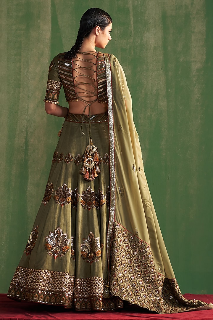 Green Fine Silk Hand Embroidered Bridal Lehenga Set by Studio Bagechaa at Pernia's Pop Up Shop