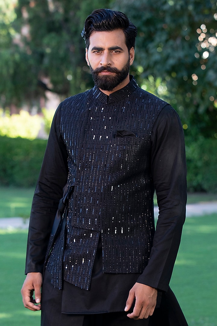 Blazing Black Russian Silk & Handloom Silk Nalki Embroidered Nehru Jacket Set by Studio Bagechaa Men at Pernia's Pop Up Shop