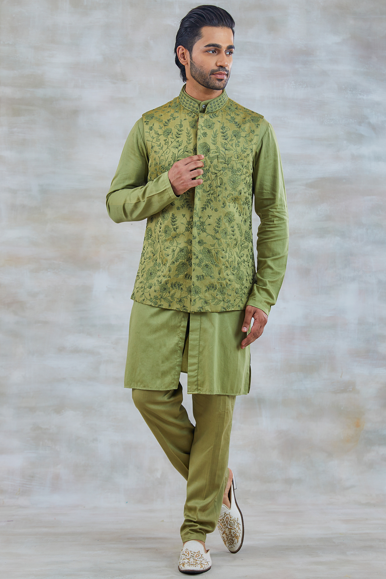 Noble Fern Green Floral Embroidered Nehru Jacket Set by Studio Bagechaa Men at Pernia's Pop Up Shop