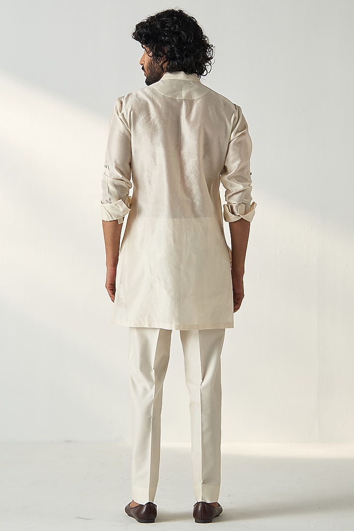 Ivory Georgette Pintucks Kurta Set by Studio Bagechaa Men at Pernia's Pop Up Shop