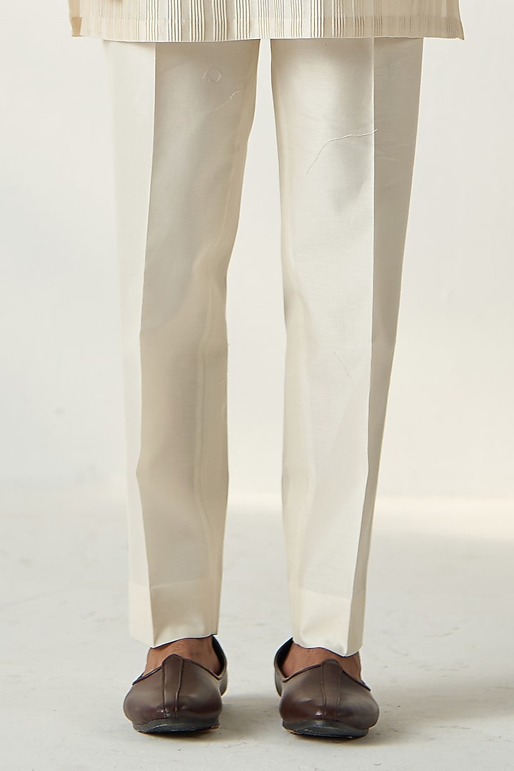 Ivory Georgette Pintucks Kurta Set by Studio Bagechaa Men at Pernia's Pop Up Shop