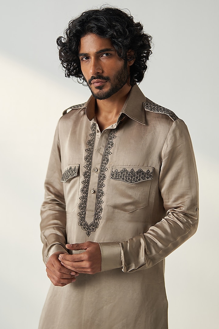Grey Linen Satin Dori Embroidered Pathani Kurta Set by Studio Bagechaa Men at Pernia's Pop Up Shop