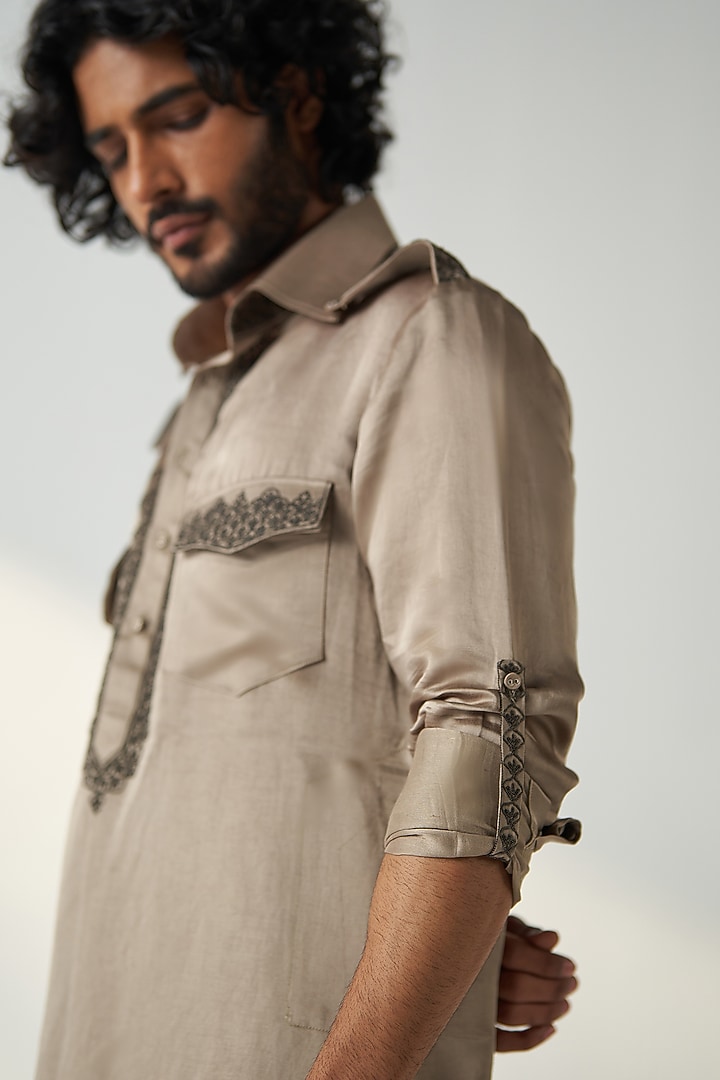 Grey Linen Satin Dori Embroidered Pathani Kurta Set by Studio Bagechaa Men at Pernia's Pop Up Shop