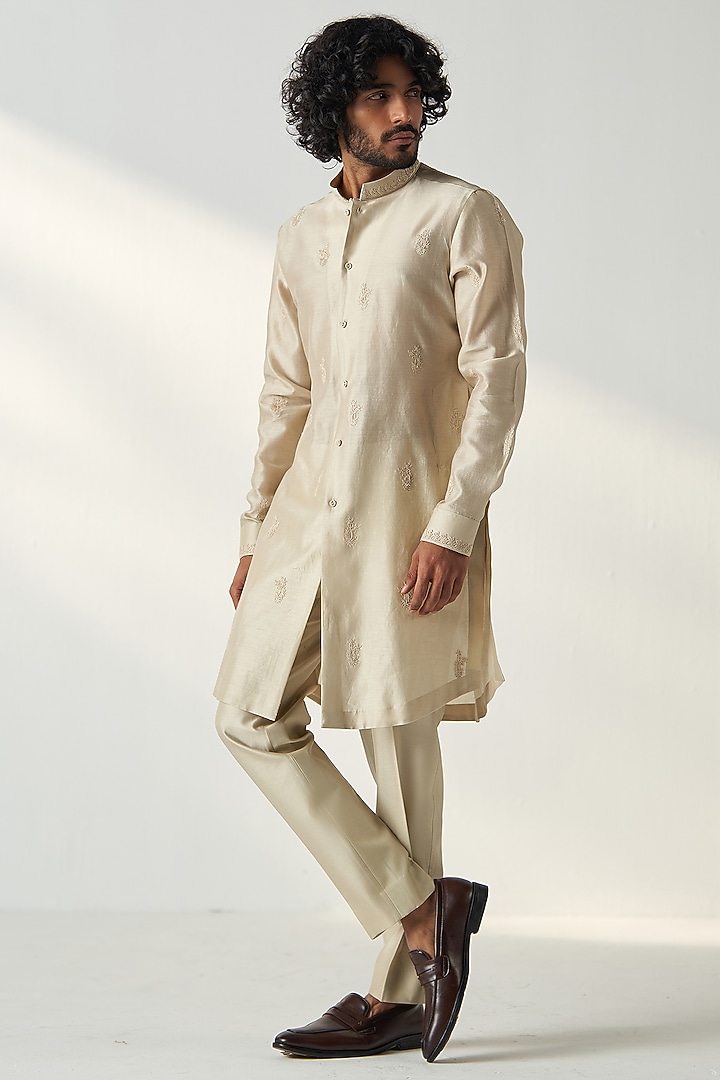 Light Beige Chanderi Silk Dori Embroidered Kurta Set by Studio Bagechaa Men at Pernia's Pop Up Shop