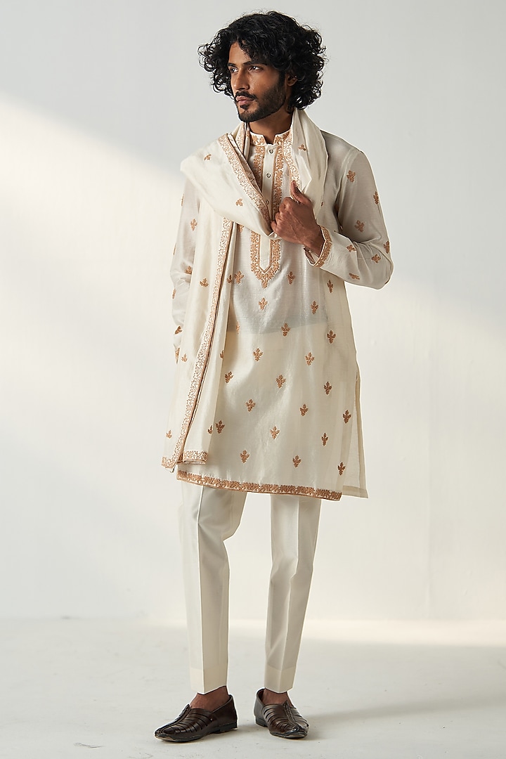 Ivory Chanderi Silk Dori Embroidered Kurta Set by Studio Bagechaa Men