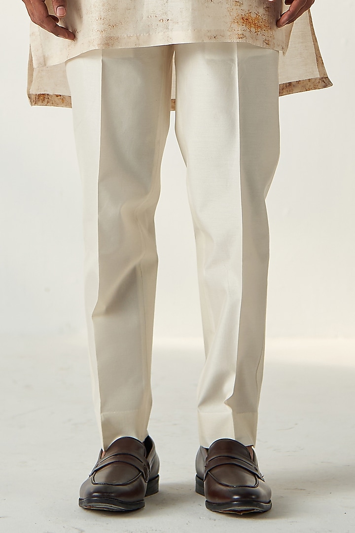 Yellow Linen Satin Dori Embroidered Bundi Jacket Set by Studio Bagechaa Men at Pernia's Pop Up Shop