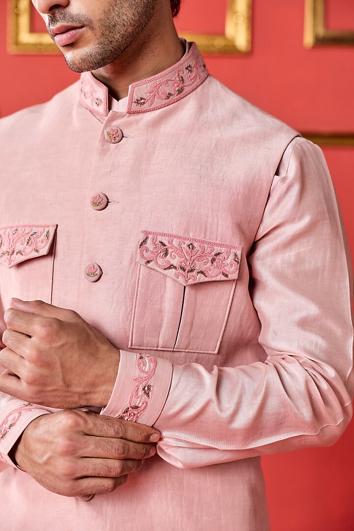 Pink Chanderi Linen Satin Hand Embroidered Bundi Jacket Set by Studio Bagechaa Men at Pernia's Pop Up Shop