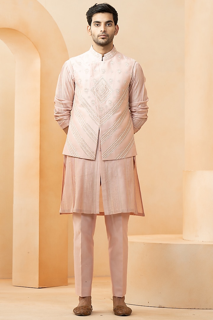 Zaheen Chanderi Handwork Nehru Jacket Set by Studio Bagechaa Men