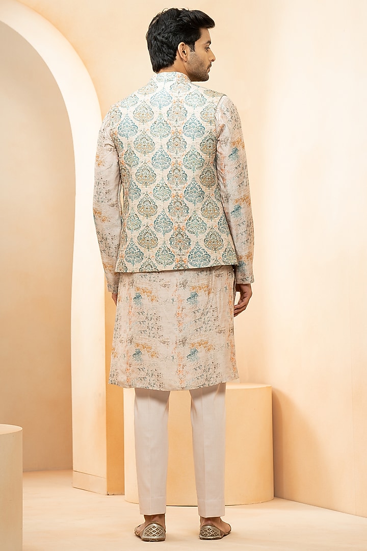 Ehsaas Chanderi Printed Nehru Jacket Set by Studio Bagechaa Men at Pernia's Pop Up Shop