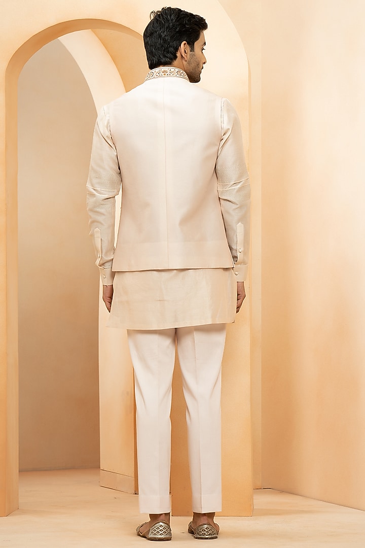Shaista Chanderi Handwork Nehru Jacket Set by Studio Bagechaa Men at Pernia's Pop Up Shop