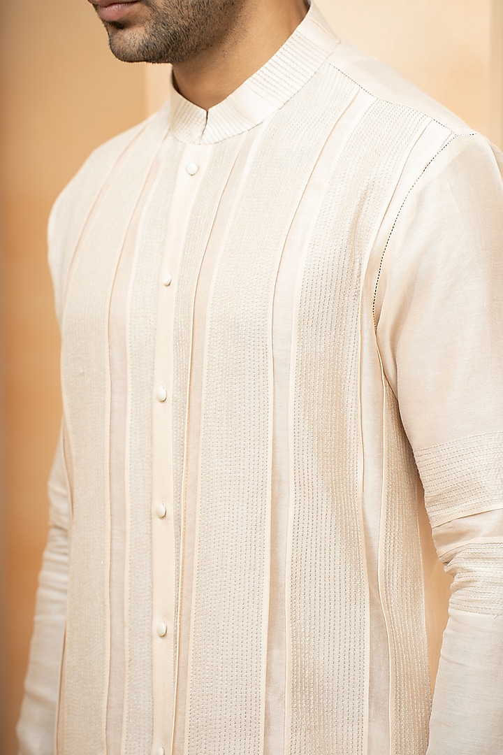 Shaista Chanderi Handwork Nehru Jacket Set by Studio Bagechaa Men at Pernia's Pop Up Shop