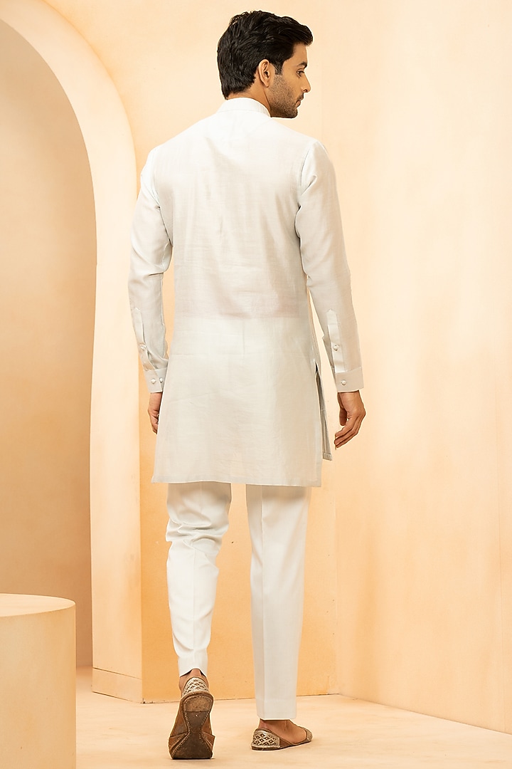 Tone-On-Tone Asal Chanderi Resham Work Kurta Set by Studio Bagechaa Men at Pernia's Pop Up Shop