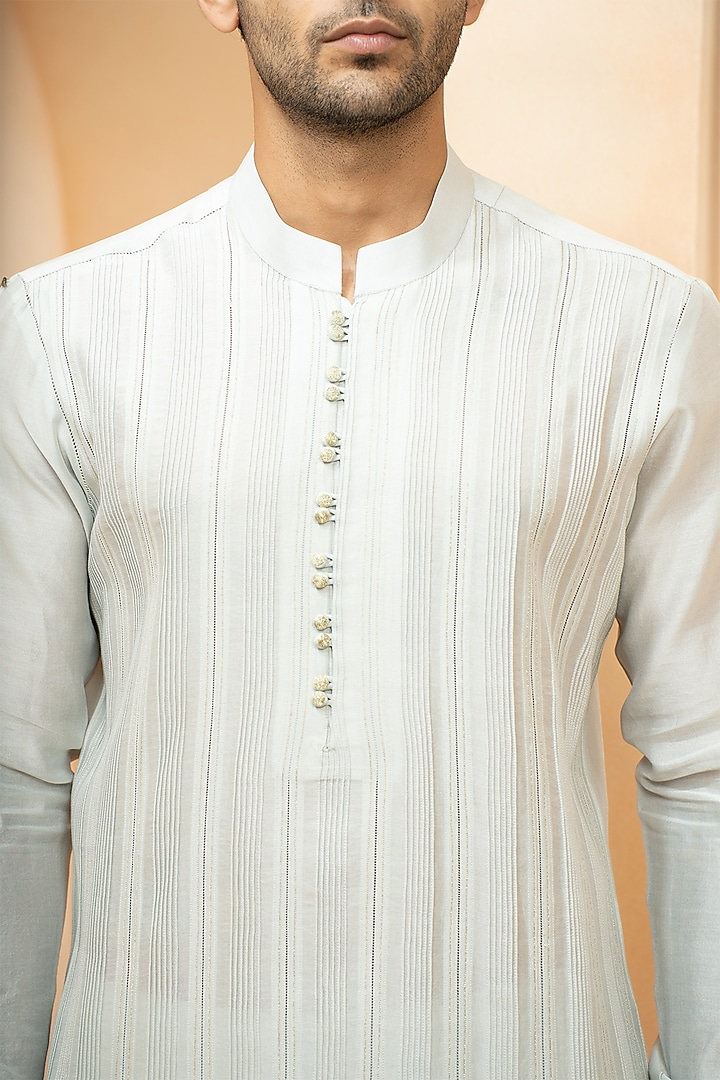 Tone-On-Tone Ajal Chanderi Zari Work Kurta Set by Studio Bagechaa Men at Pernia's Pop Up Shop