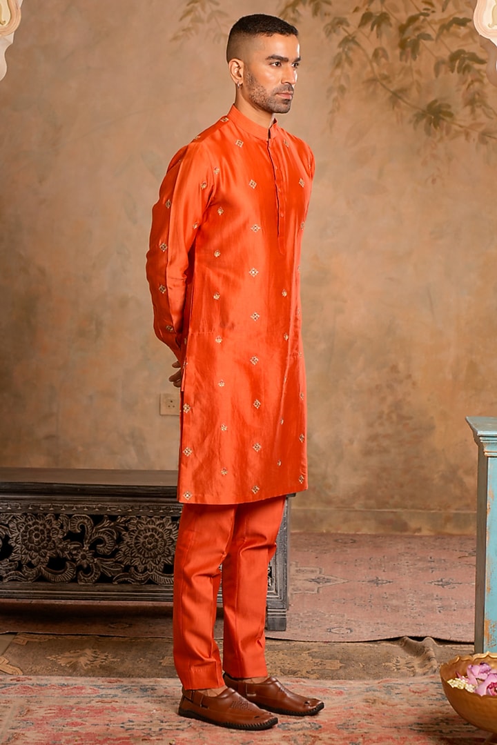 Peach Orange Linen Satin Chanderi Dori Embroidered Bundi Jacket Set by Studio Bagechaa Men at Pernia's Pop Up Shop
