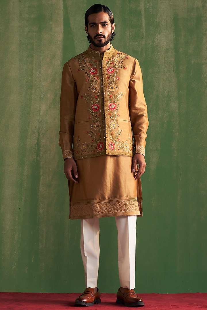 Mustard Linen Satin Floral Embroidered Bundi Jacket Set by Studio Bagechaa Men