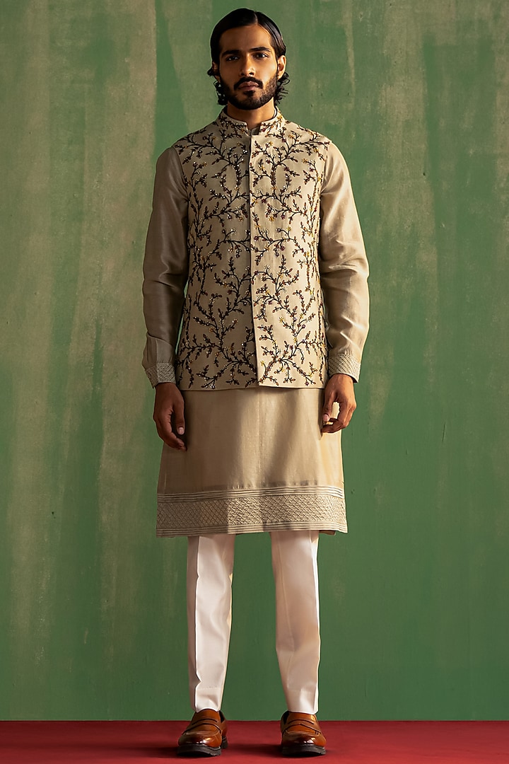 Light Grey Linen Satin Floral Embroidered Bundi Jacket Set by Studio Bagechaa Men