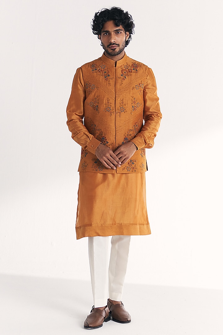 Mustard Linen Satin Floral Embroidered Nehru Jacket Set by Studio Bagechaa Men at Pernia's Pop Up Shop