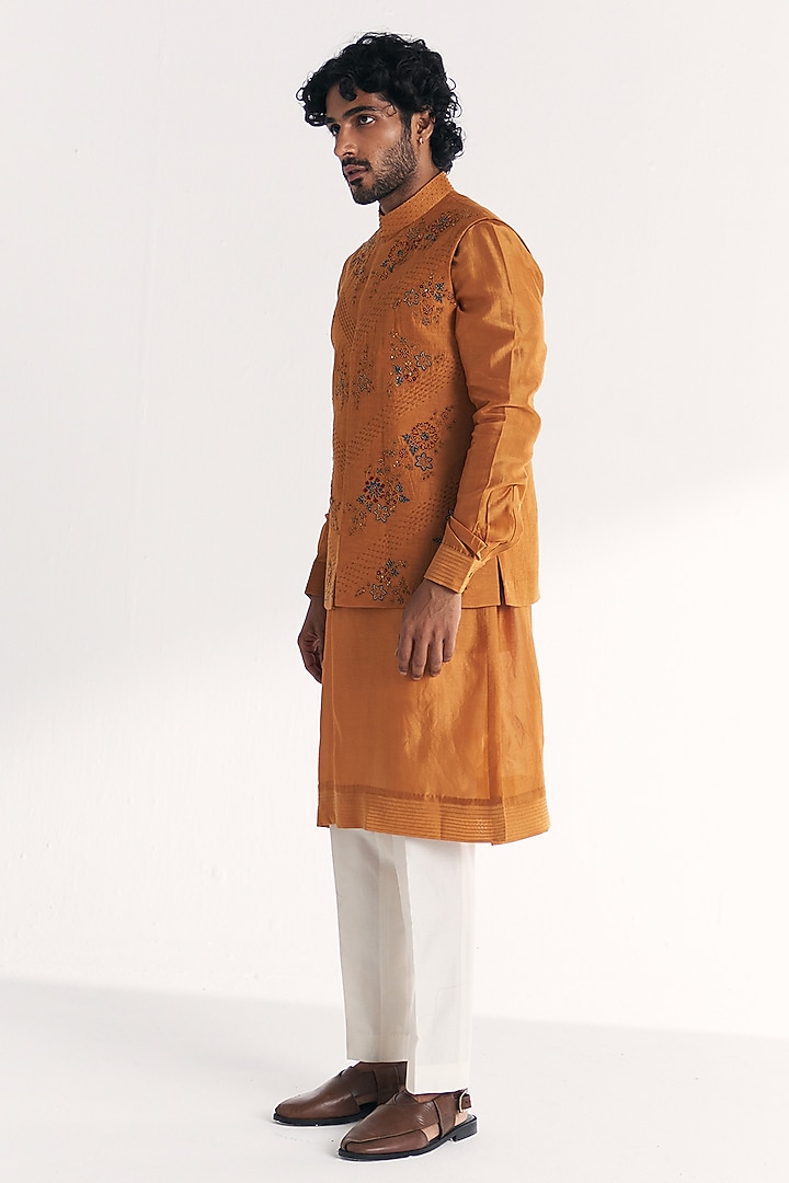 Mustard Linen Satin Floral Embroidered Nehru Jacket Set by Studio Bagechaa Men at Pernia's Pop Up Shop
