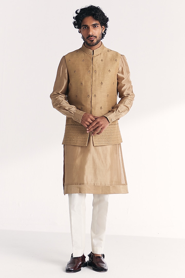 Green Linen Satin Floral Embroidered Nehru Jacket Set by Studio Bagechaa Men at Pernia's Pop Up Shop