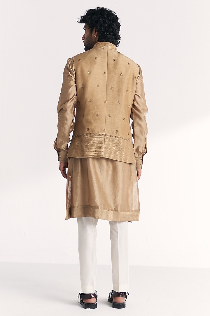 Green Linen Satin Floral Embroidered Nehru Jacket Set by Studio Bagechaa Men at Pernia's Pop Up Shop