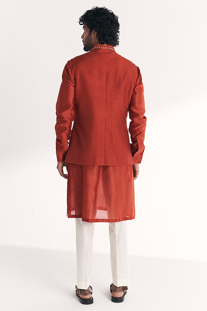 Rust Linen Satin Floral Embroidered Nehru Jacket Set by Studio Bagechaa Men at Pernia's Pop Up Shop