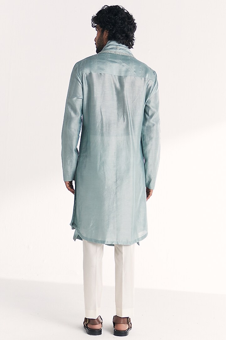 Blue Chanderi Hand Embroidered Kurta Set by Studio Bagechaa Men at Pernia's Pop Up Shop