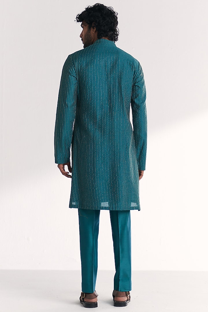 Blue Chanderi Hand Embroidered Kurta Set by Studio Bagechaa Men at Pernia's Pop Up Shop