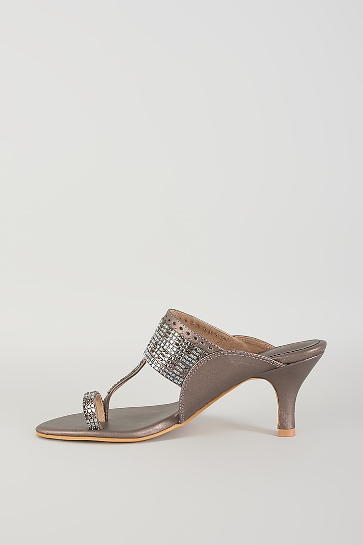 Slate Grey Faux Leather Kolhapuri Heels by stoffa bride at Pernia's Pop Up Shop