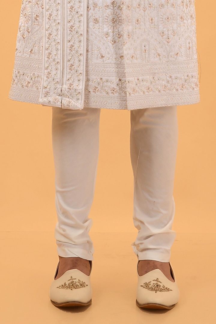 Off-White Raw Silk Hand & Machine Embroidered Wedding Sherwani Set by STEEL at Pernia's Pop Up Shop