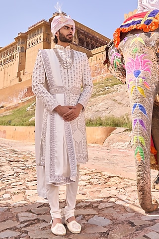 Off-White Viscose Silk Hand & Machine Embroidered Sherwani Set by STEEL