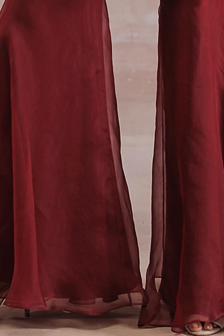 Maroon Hand Embroidered Kaftan Set by Seema Thukral at Pernia's Pop Up Shop