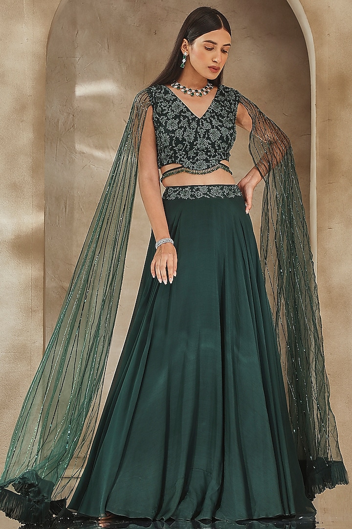 Emerald Green Organza Embroidered Wedding Lehenga Set by Seema Thukral at Pernia's Pop Up Shop
