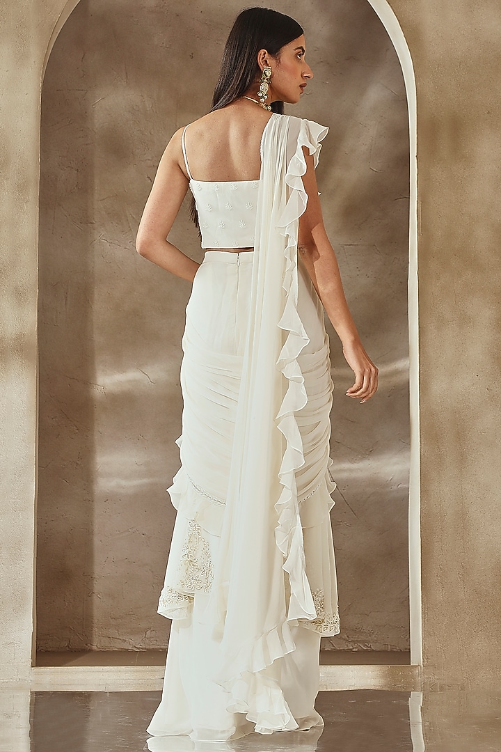 Ivory Georgette Ruffled Embroidered Wedding Saree Set by Seema Thukral at Pernia's Pop Up Shop