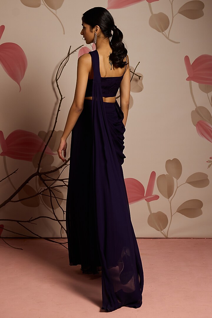 Midnight Blue Georgette Concept Wedding Saree Set by Seema Thukral at Pernia's Pop Up Shop