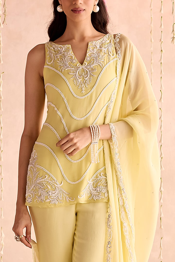 Lemon Yellow Georgette Embellished Kurta Set by Seema Thukral at Pernia's Pop Up Shop