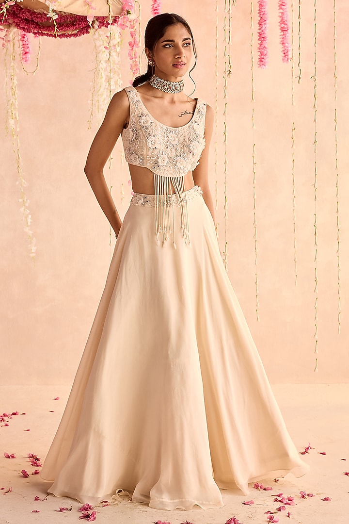 Ivory Organza Embellished Wedding Lehenga Set by Seema Thukral at Pernia's Pop Up Shop