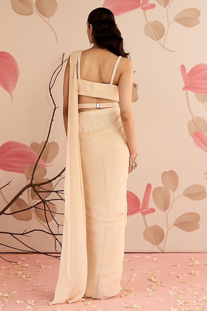 Ivory Georgette Pre-Stitched Party Wear Saree Set by Seema Thukral at Pernia's Pop Up Shop