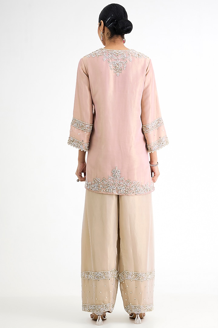 Rose Gold Tissue Embellished Kurta Set by Seema Thukral at Pernia's Pop Up Shop