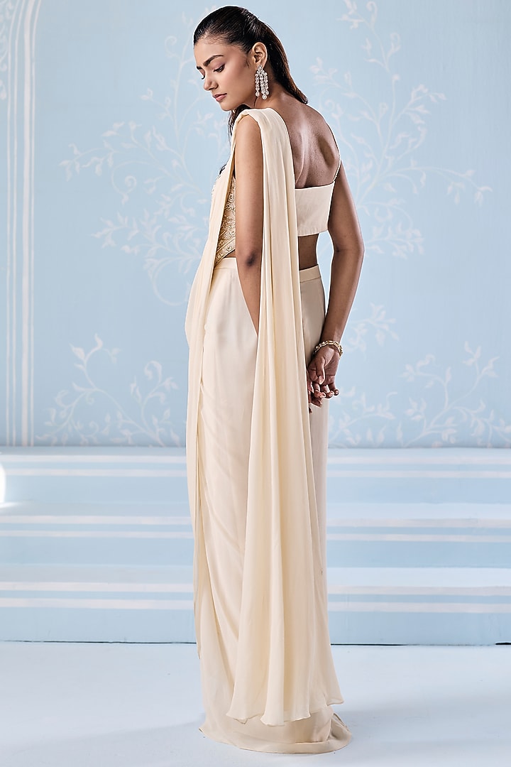 Ivory Georgette Embellished Pre-Draped Wedding Saree Set by Seema Thukral at Pernia's Pop Up Shop