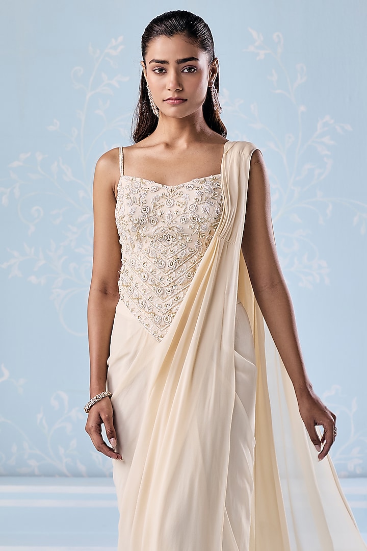 Ivory Georgette Embellished Pre-Draped Wedding Saree Set by Seema Thukral at Pernia's Pop Up Shop