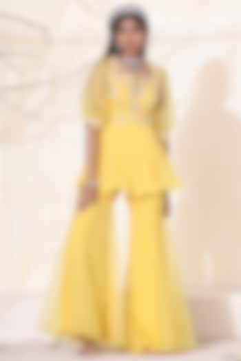 Mango Yellow Embellished Gharara Set by Seema Thukral at Pernia's Pop Up Shop