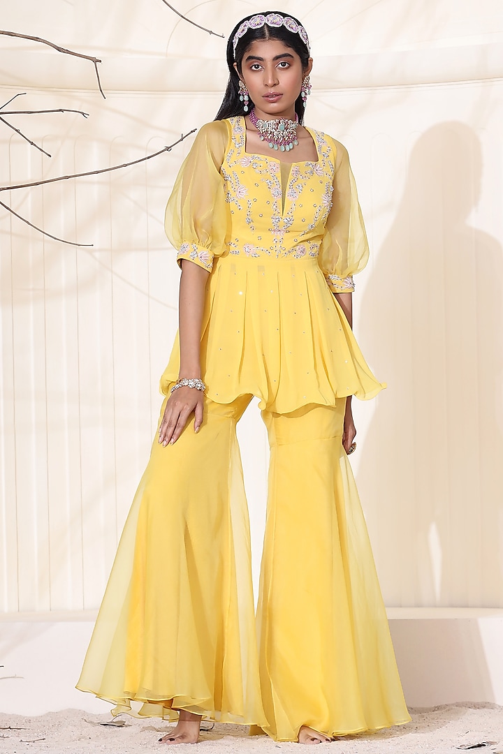 Mango Yellow Embellished Gharara Set by Seema Thukral at Pernia's Pop Up Shop