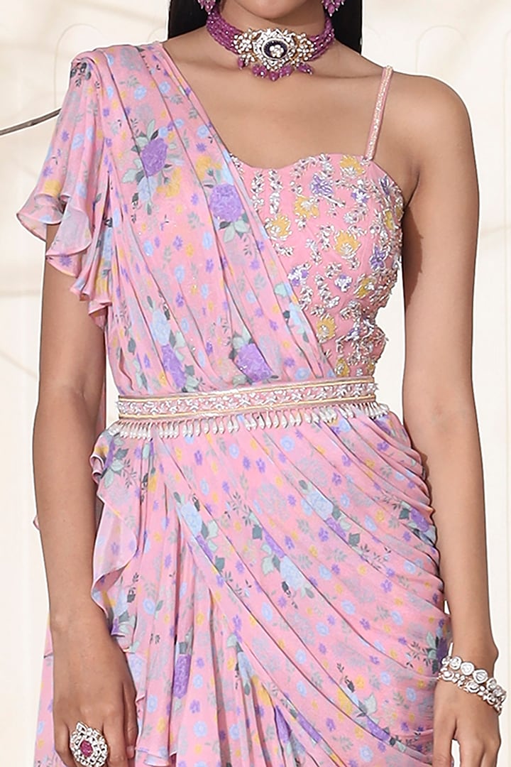 Dusty Pink Ruffled Wedding Saree Set by Seema Thukral at Pernia's Pop Up Shop