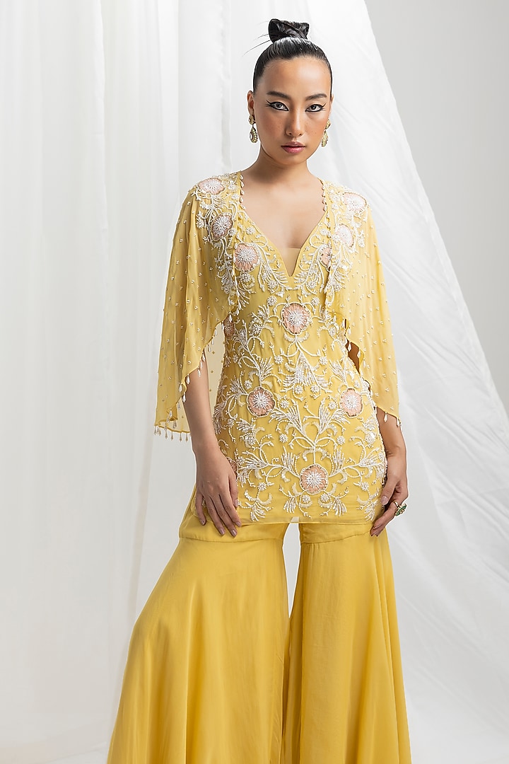 Yellow Organza & Crepe Gharara Set by Seema Thukral at Pernia's Pop Up Shop